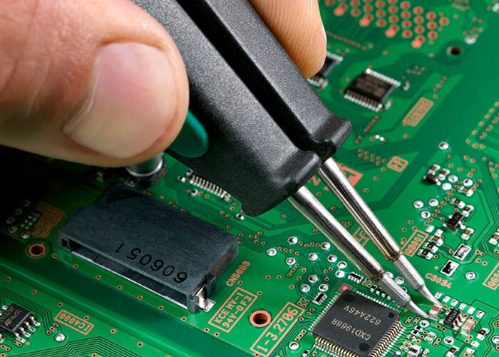 PCB Assembly & Testing